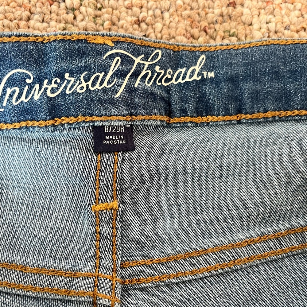 Universal Thread High Rise Skinny Jean - Picture 4 of 4